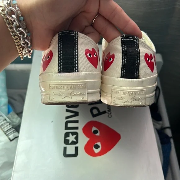 Comme des Garçons PLAY x Converse Chuck Taylor Low - Picture 4 of 5